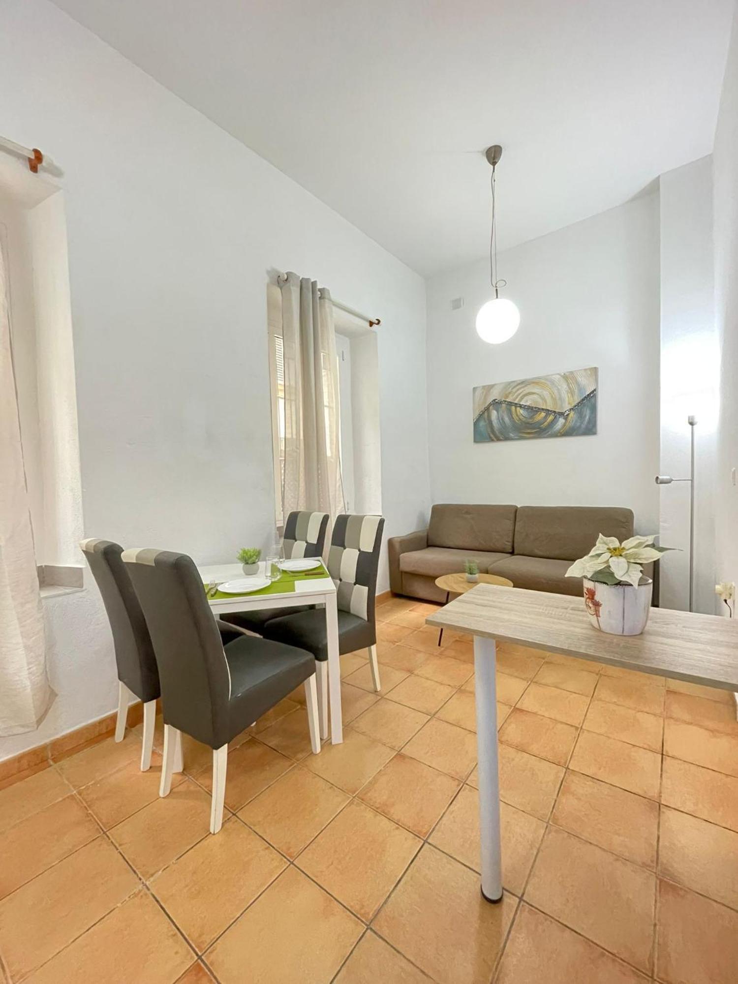 Апартаменты Santa Paula. Centrico Y Acogedor. Севилья Экстерьер фото